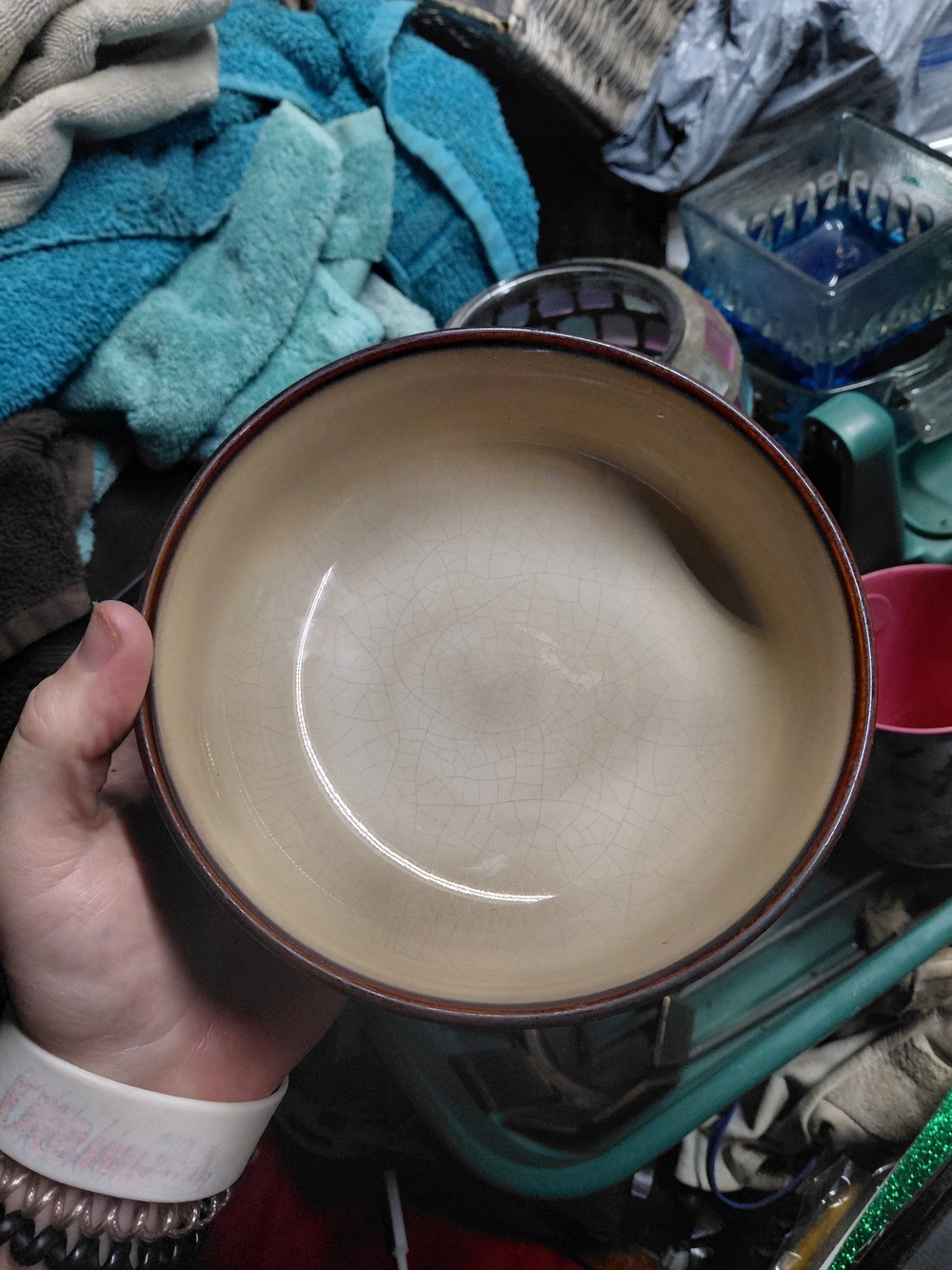 Sango Nova Brown (model 4933) stoneware bowl featuring a distinct cream-colored